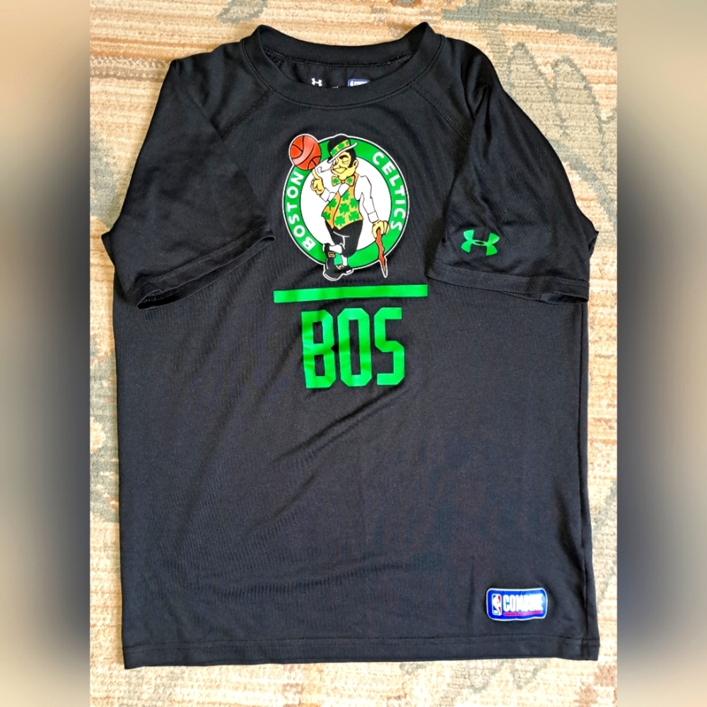 Under Armour Boston Celtics Youth Med Tee